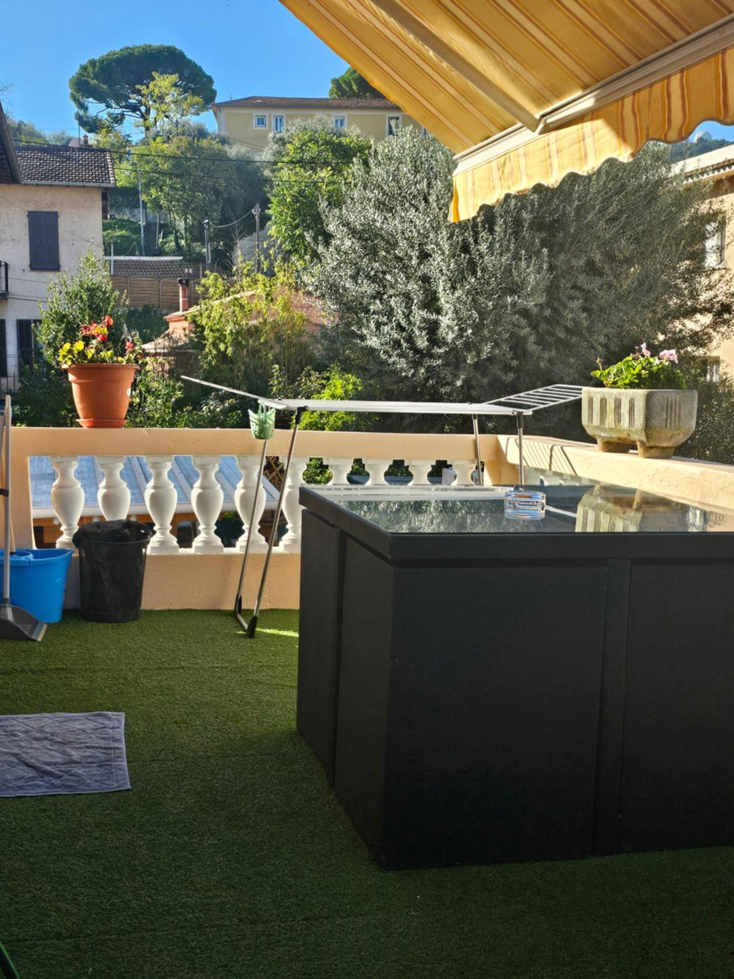 Studio 3 A La Trinite Proche De Nice 10 Mn, Monaco 15 Mn Et L'Italie 30 Mn ภายนอก รูปภาพ