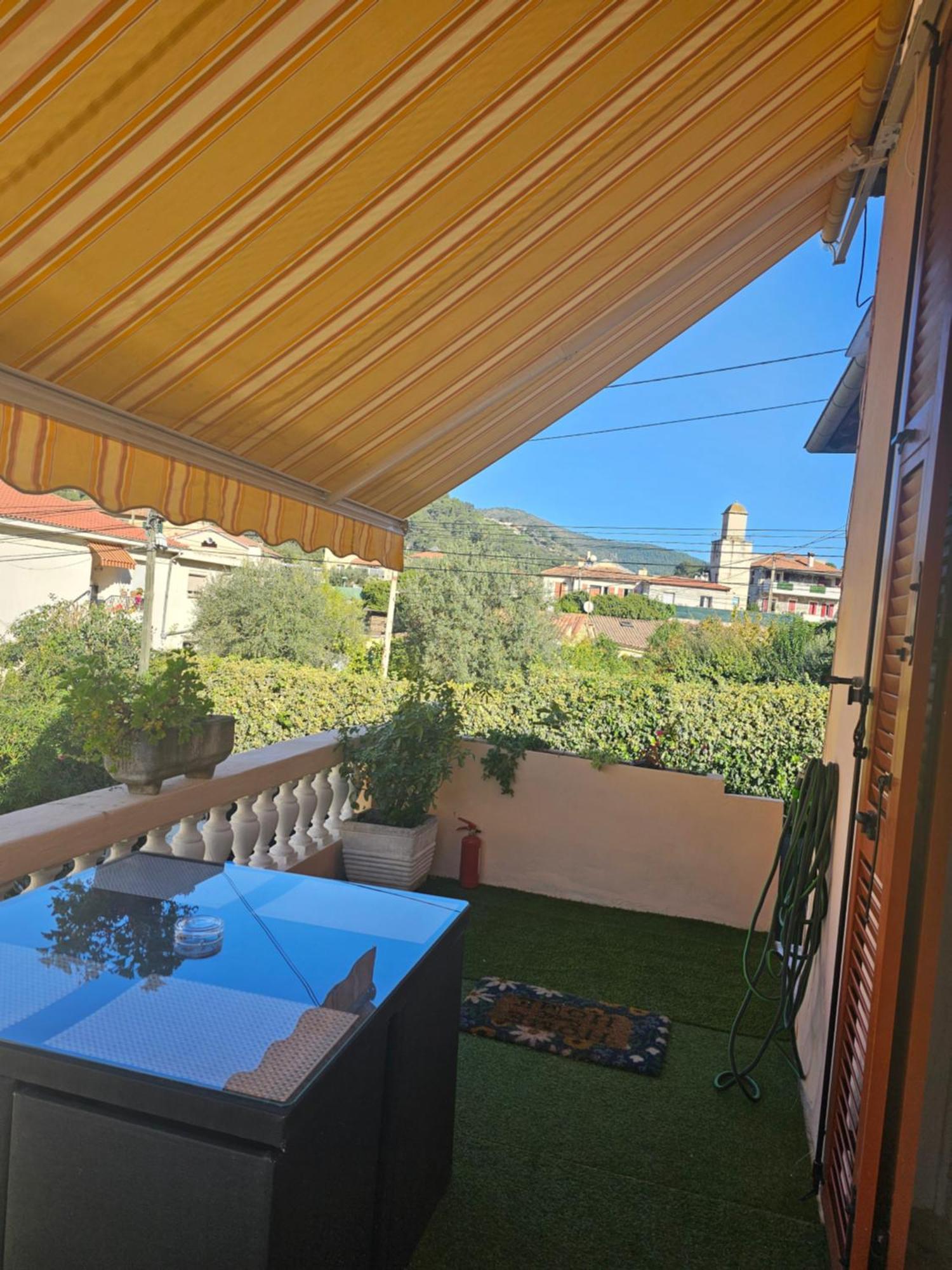 Studio 3 A La Trinite Proche De Nice 10 Mn, Monaco 15 Mn Et L'Italie 30 Mn ภายนอก รูปภาพ